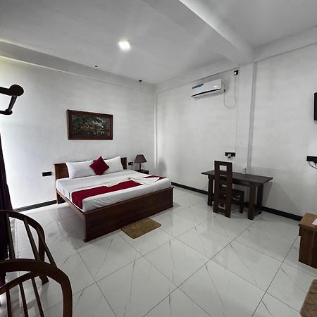 Ciel Star Anuradhapura Otel Dış mekan fotoğraf