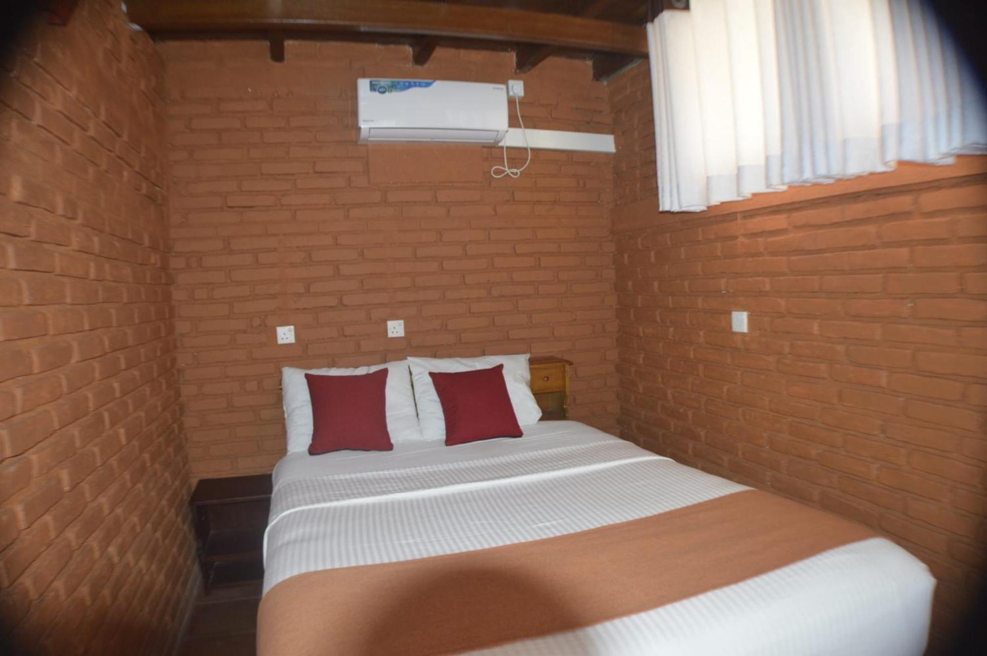 Ciel Star Anuradhapura Otel Dış mekan fotoğraf