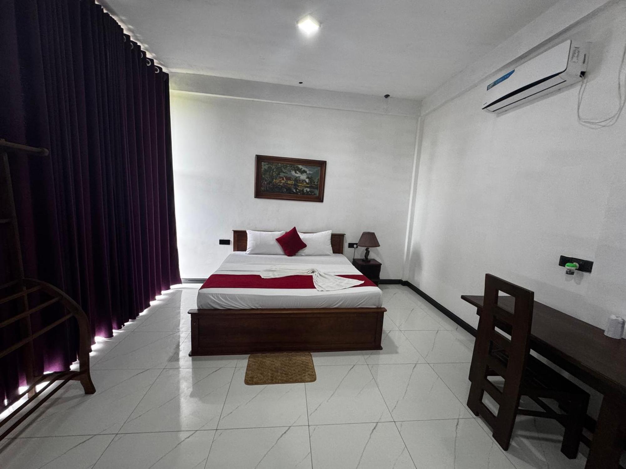 Ciel Star Anuradhapura Otel Dış mekan fotoğraf